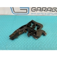Кронштейн фары Audi A7 4GA 2011 4G8805607