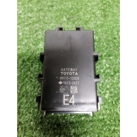 Блок управления Toyota Corolla ZWE211 2019 8911112020