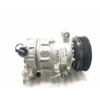 Компрессор кондиционера Volvo V40 MV 2017 31469966