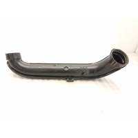 Патрубок интеркулера Audi Q3 8UB 2015 04E145673B, 04E145673E