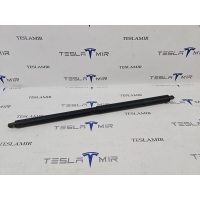 Амортизатор крышки багажника (3-5 двери) левый Tesla Model S 2018 6006611-00