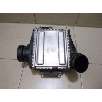 Интеркулер Mercedes Benz W205 2014 6510901800