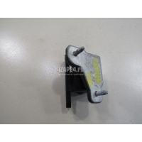 Петля двери передней правой нижняя Mercedes Benz W205 2014 2057200437