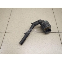 Катушка зажигания Mercedes Benz W205 2014 2749060600