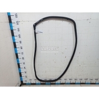 Уплотнитель двери Hyundai-Kia Soul (2014 - 2019) 82120B2000