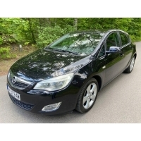 Opel astra opel astra 1.4 140km новый комплект ремня грм отличный состояние