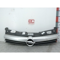 Решетка радиатора Opel Astra H (2004-2014) 2004 13135487,13135487
