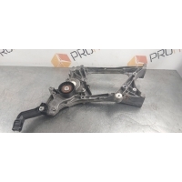 Кронштейн Mercedes-Benz E-class W212 2013 A6512012009, A6512012009, A651201110