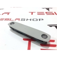Фонарь салона (плафон) Tesla Model 3 2022 1092575-00-J