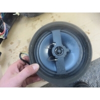 Динамик дверь mitsubishi outlander 8720a010 r