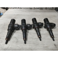 Форсунка Audi A4 B5 2001 038130073G