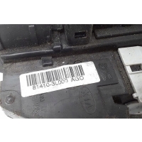 Замок tylnych левая дверь hyundai grandeur ii 814103l000 3.34l gasoline