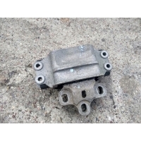 Подушка кпп volkswagen audi tt a3 q3 2.0 tdi 8j0199555l