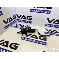 Насос (моторчик) омывателя стекла Chevrolet Equinox 3 2020 30285204