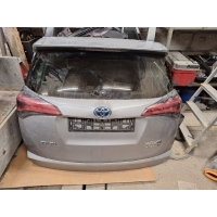 Крышка багажника багажника toyota rav4