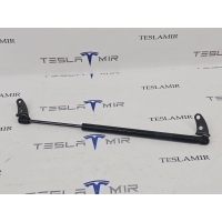 амортизатор капота Tesla Model S 2018 1062634-00