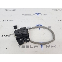 Замок багажника Tesla Model S 2018 100818600,600665400B,A2127400335