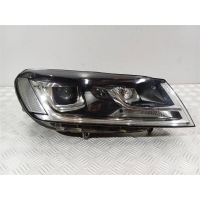 Фара правая Volkswagen Touareg 2015 7P2941752A