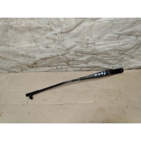 Щеткодержатель (поводок стеклоочистителя, дворник) Volkswagen Golf Plus 2 2010 5M0955410C