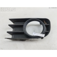 Рамка фары противотуманной левой Renault Megane II (2002-2008) 2003 8200115117