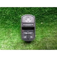 блок управления стеклоподъемниками Opel Corsa D (2006-2015) 13258521