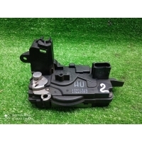 замок двери Opel Astra H (2004-2014) 13220369