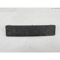 Решетка (заглушка) в бампер Перед. Mercedes W203 (C) 2006 2038852981