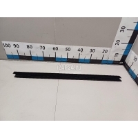 Накладка стекла переднего правого BMW X6 F16/F86 (2014 - 2020) 51337329956