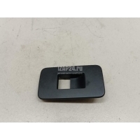 Накладка (кузов внутри) Land Rover Discovery Sport 2014 LR064090