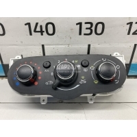 Блок управления отопителем Renault Kaptur 2016 275100165R