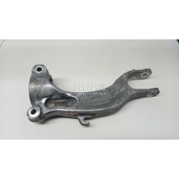 Кронштейн амортизатора VAG A4 [B9] 2015 8W0413038H