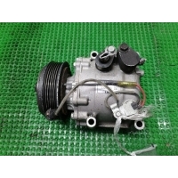 компрессор кондиционера Nissan AD VFY11 2001 92600WD015