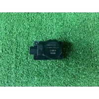 моторчик заслонки печки Maserati Quattroporte 5 M156 2007 85469400,85469800,85470100,85469900,85470000,85469700,85470300,85469600,85470400,85469500,85470200,068234703,EAB511