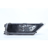 Фара противотуманная Volkswagen Tiguan 2 AD1 до Рестайлинг 2016-2020 5NA941700B