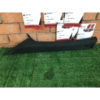 Обшивка стойки кузова Audi Q7 4L 4L0867233