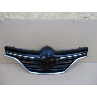 Решетка радиатора бампера renault megane iv 622562805r