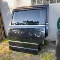 Дверь левая chrysler voyager rok 2008 - 2016