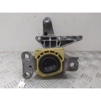 Подушка крепления двигателя Renault Megane III (2008-2014) 2013 112845128R