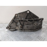 Кронштейн генератора Volvo S40 2004 9650034280