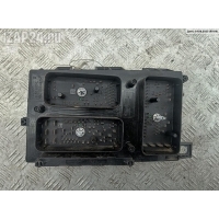 Блок предохранителей Opel Zafira B (2004-2014) 2005 13206754
