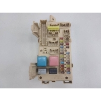 Блок предохранителей Toyota Toyota Avensis (T250) 2003-2009 8273005070