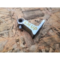 Петля двери Volkswagen Golf 7 2013 8K0831401A