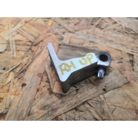Петля двери Skoda Rapid 2013 8K0831402A