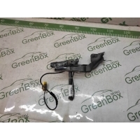 Петля капота левая Mercedes CLA C117 2014 A1178800128,A1179061000