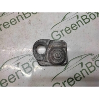 Кронштейн радиатора Mercedes E W212 2013 A2125010120