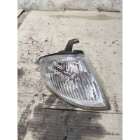 Поворотник правый Mazda 323 BA 1997