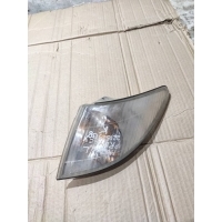 Поворотник левый Mazda Premacy 1 2003