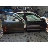 Дверь передняя правое mitsubishi carisma 95 - 06