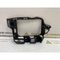 Кронштейн бампера Volkswagen Touareg 2 7P5 до Рестайлинг 2010-2014 7P6807394D