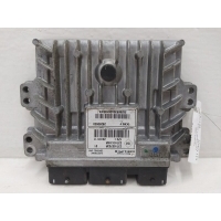 Блок управления двигателем Renault Logan (2007-2012) 2010 237100703R